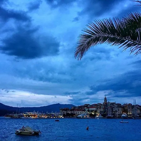 Apartment Romano アパート コルチュラ